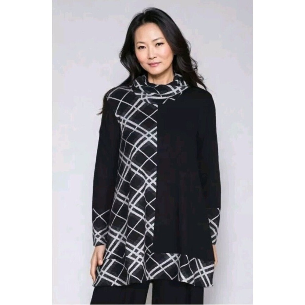 Kozan Women's "Sasha" Black‎ Grey Geometric Tunic Pullover Sweater Size XL